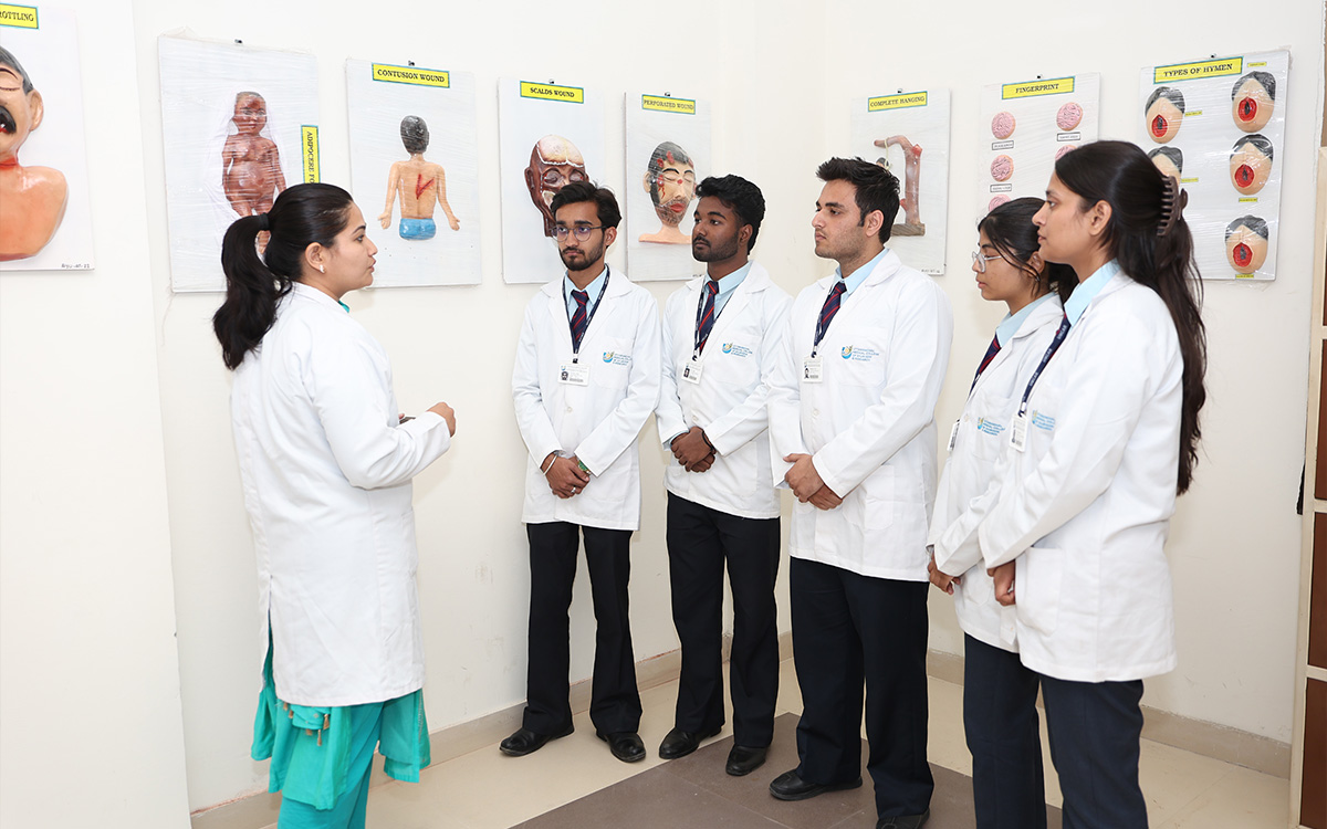 Agad Tantra Evam Vidhivaidyaka