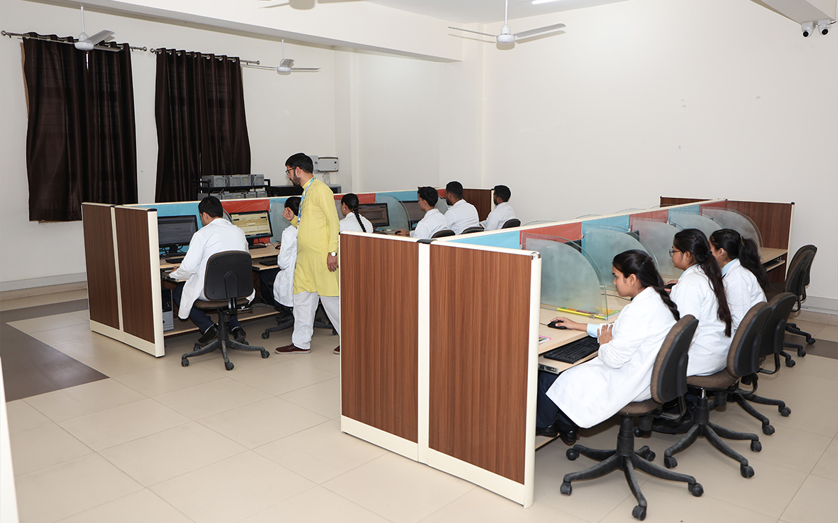 Samhita Siddhanta Evam Sanskrit