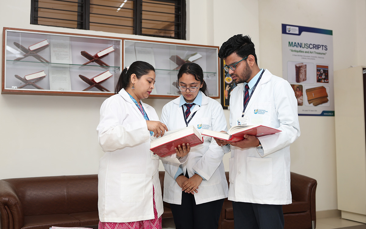 Samhita Siddhanta Evam Sanskrit